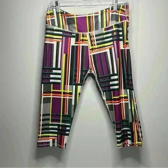 Fabletics leggings size large - Picture 2 of 4